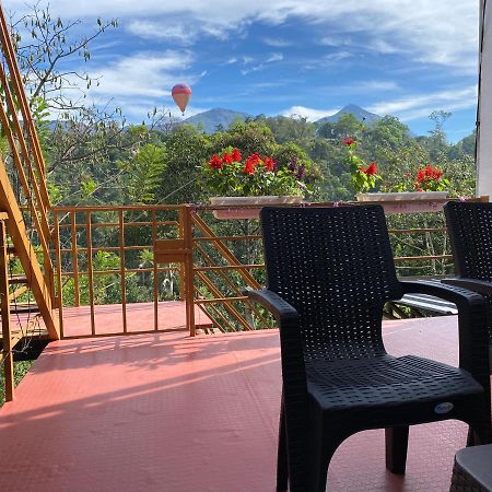 Munnar Bnb Bed and Breakfast Εξωτερικό φωτογραφία